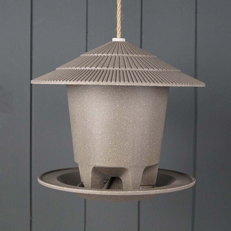 Deluxe Round Bird Feeder made from straw, sustainable, 8.6&quot; diameter, 7.5&quot; height, indoor/outdoor use, vegan-friendly.