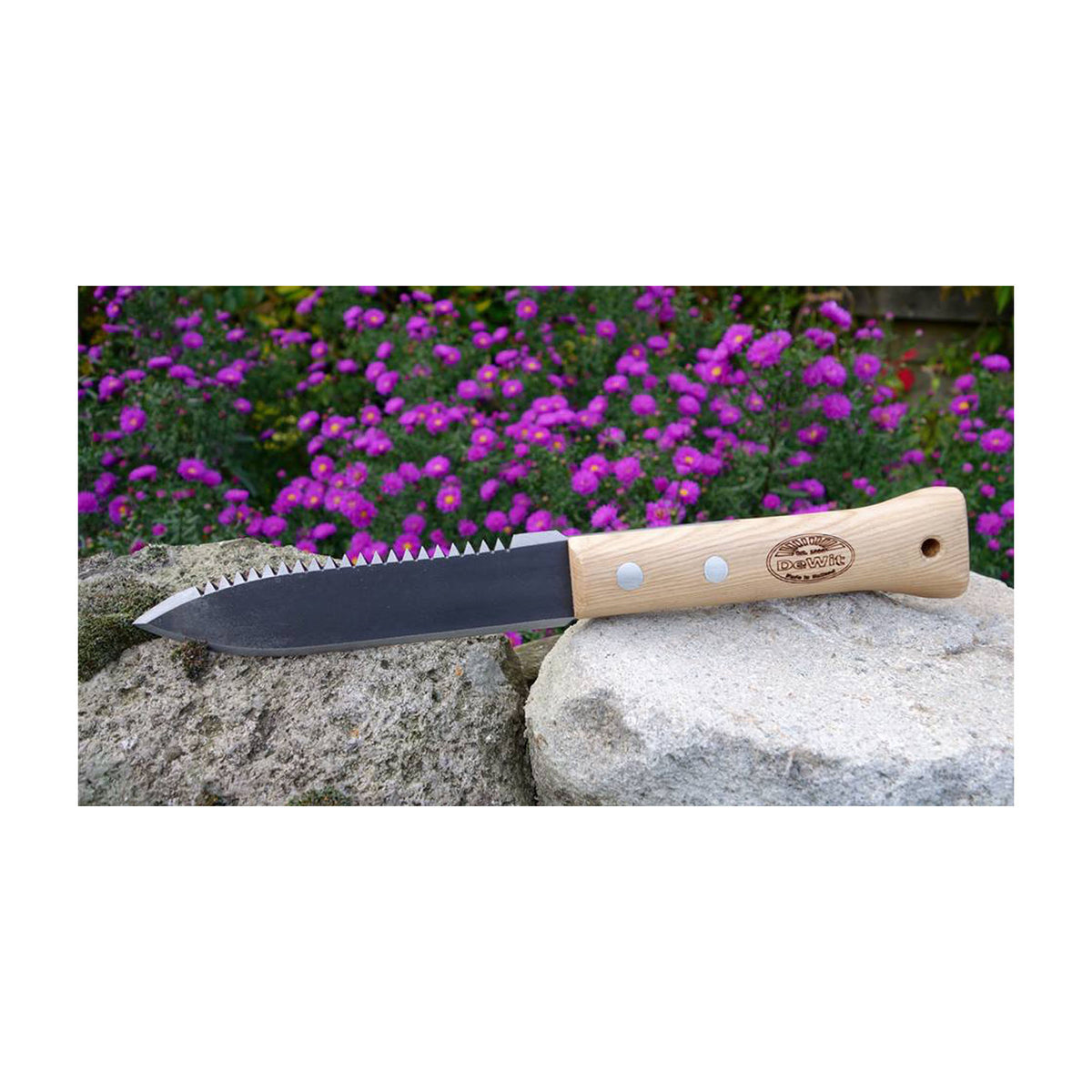 DeWit Serrated Farmer&#39;s Dagger, Head 6.5&quot;L x 1.5&quot;W, Total 12.75&quot;L, 0.85 lbs