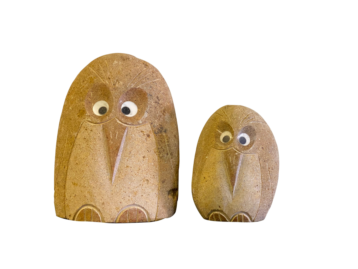 Hand-carved granite boulder Angry Birds sculptures in two sizes, featuring quartz eyes, part of the Stone Animal Collection.