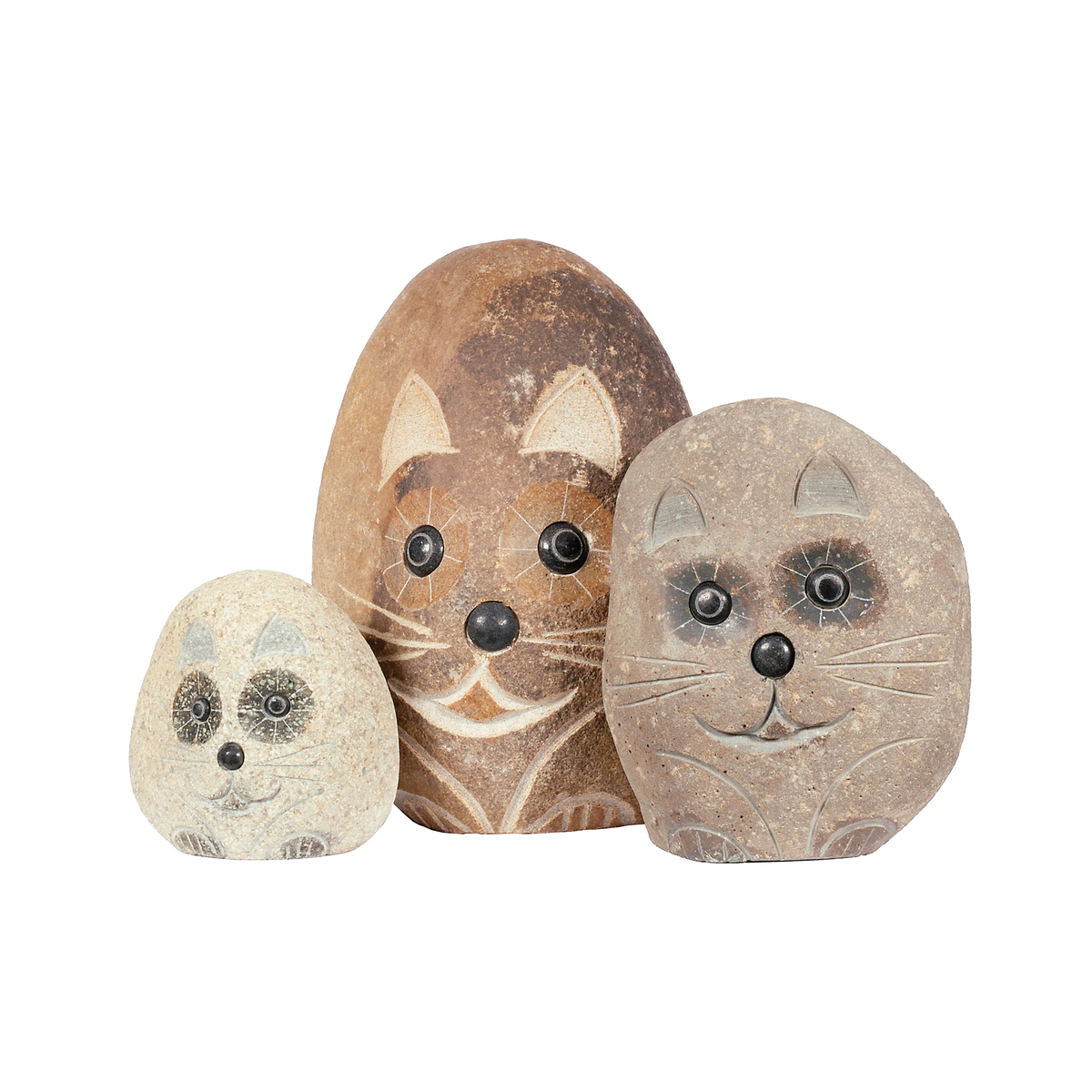 Hand-carved granite boulder stone cat family ornament set in three sizes.