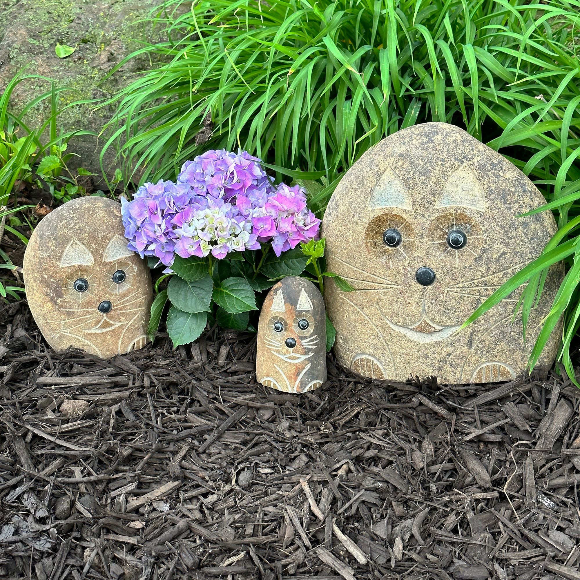 Hand-carved natural granite boulder stone cat sculptures, 3-piece set, garden decor.